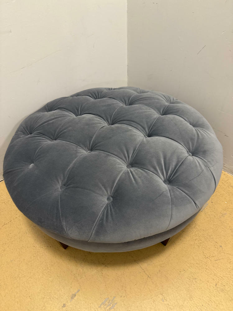 Charlotte 41" Oval / Round Tufted Ottoman by Paula Deen Home - Furniture - Good