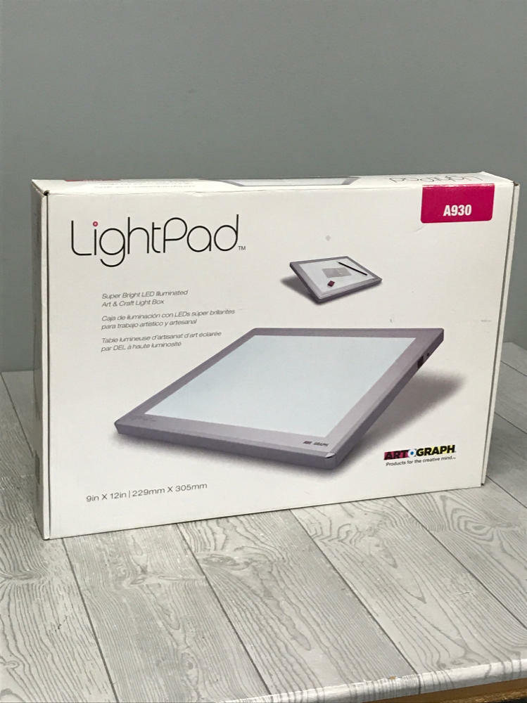 Artograph LightPad 930LX Illuminated LED Art & Craft Light Box - 9" X 12”