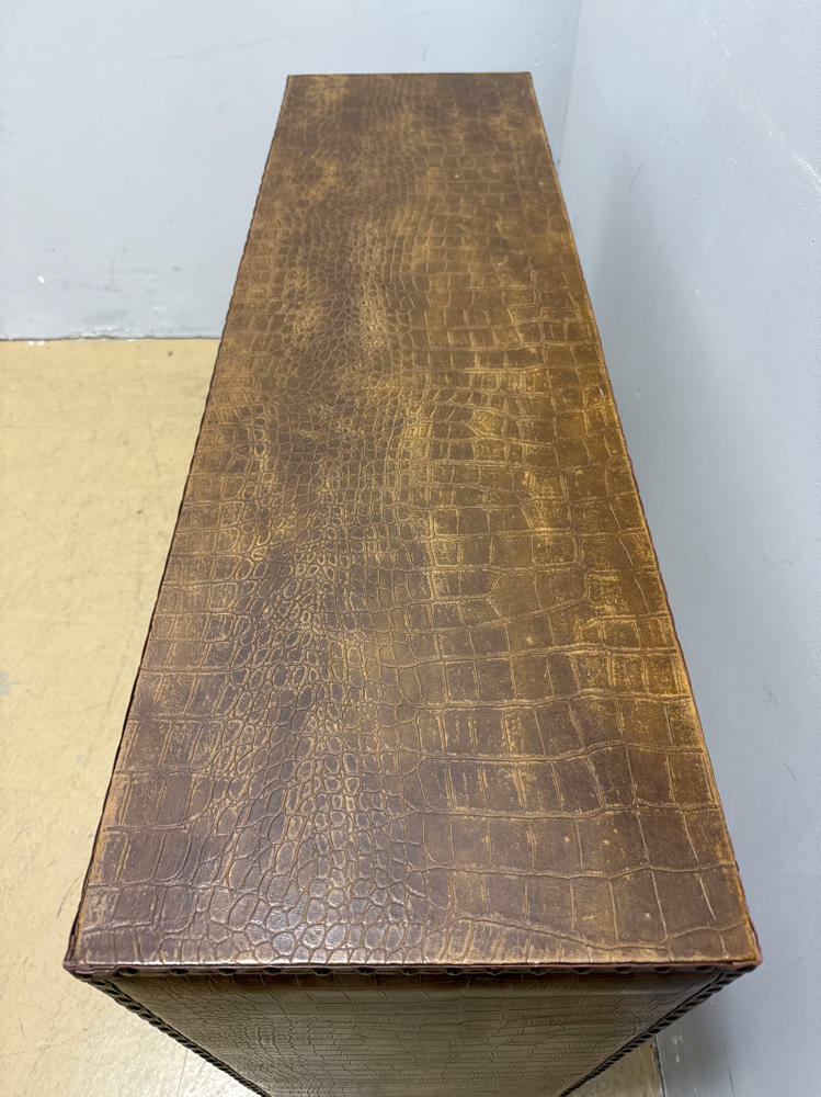 Three Hands Corp Brown Alligator Hall Table - Tufted Designed Boarders - Very Good