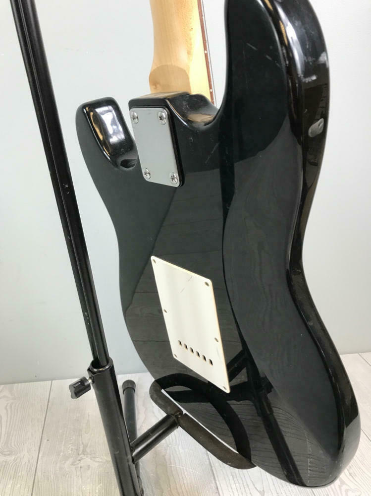 Spectrum S-style Guitar - Black Solid Body Electric Guitar - String Instrument - Good