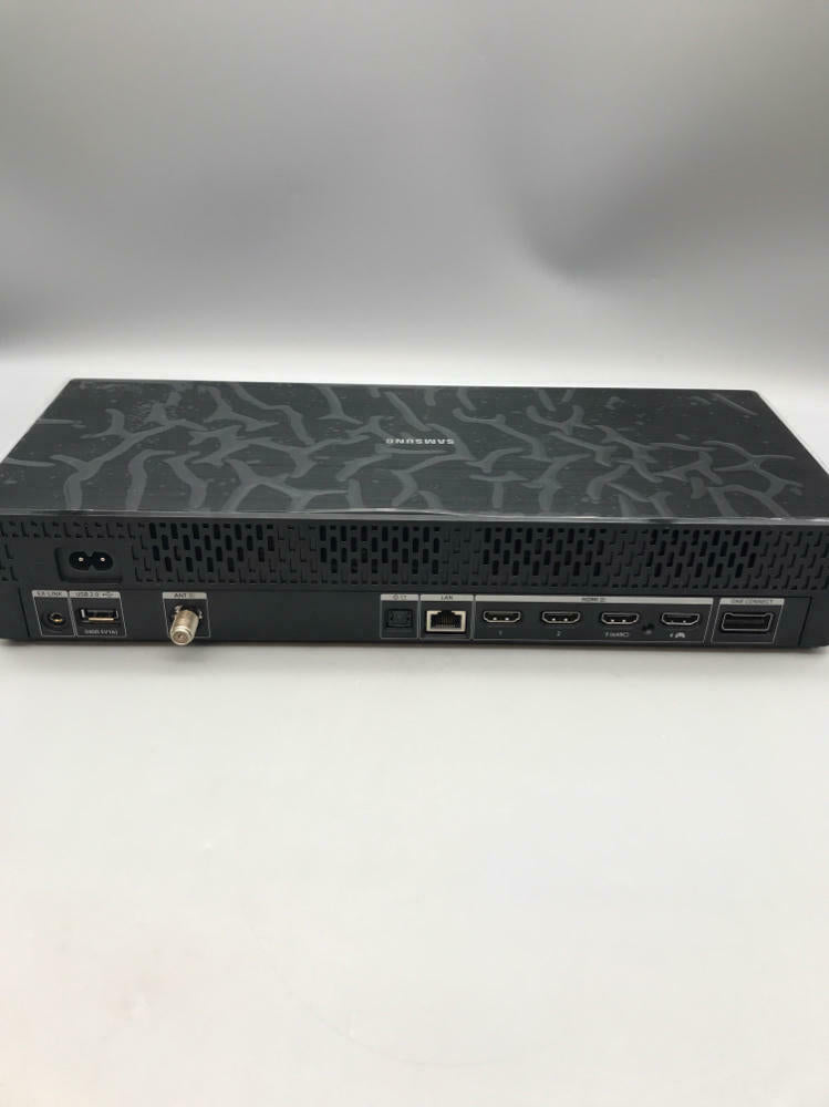 SAMSUNG One-Connect TV Box with NO Cables Included - Model BN96-54788J - NIB