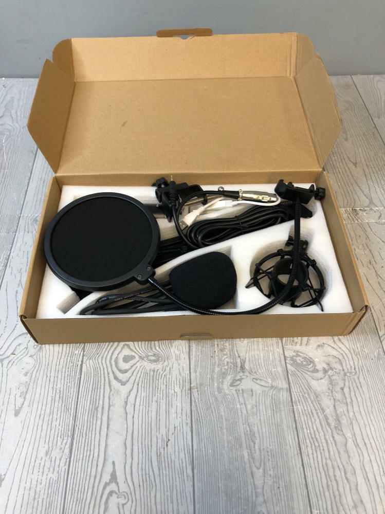 ZINGYOU Microphone Set Model: BM-800 Condenser - Colors Gold & Black - NIB