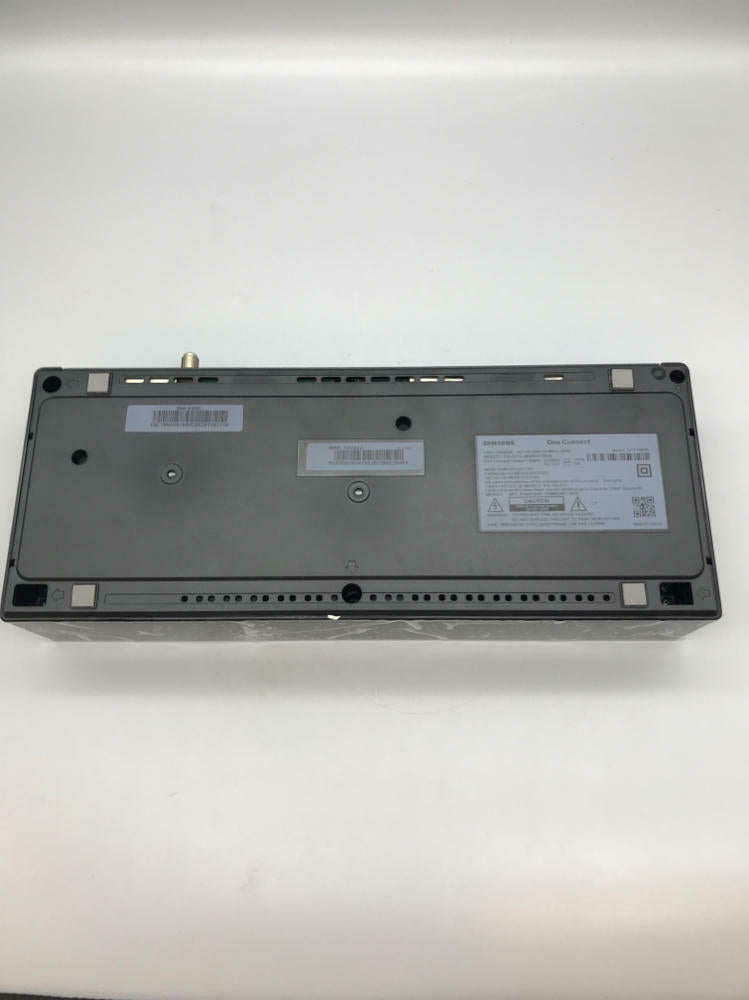 SAMSUNG One-Connect TV Box with NO Cables Included - Model BN96-54788J - NIB