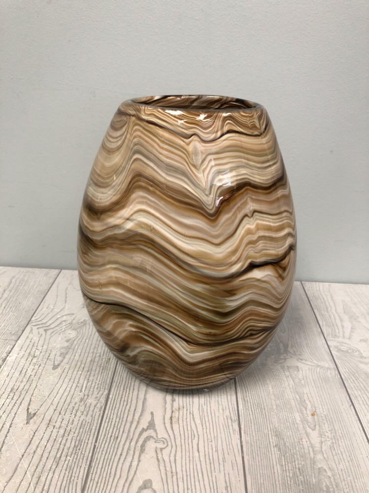 Zorza Mocha Swirl Vase Made in Poland Illusion of Sand Flecks of Gold Glitter