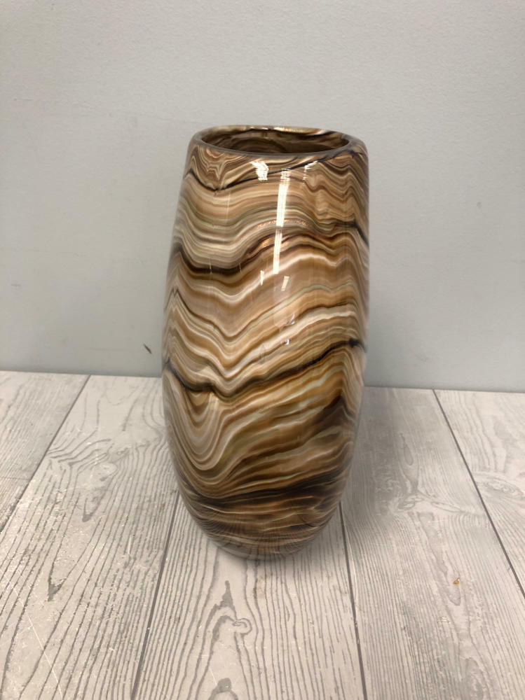 Zorza Mocha Swirl Vase Made in Poland Illusion of Sand Flecks of Gold Glitter