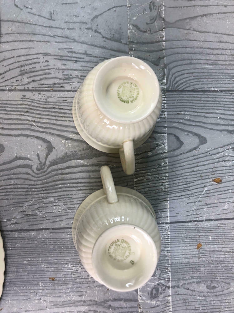 Beautiful 4 Piece Vintage Wedgwood Edme Shell Shaped Tea Cup & Saucer - Tea Sets - Very Good