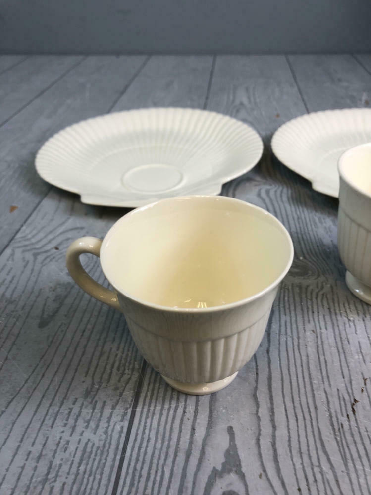 Beautiful 4 Piece Vintage Wedgwood Edme Shell Shaped Tea Cup & Saucer - Tea Sets - Very Good