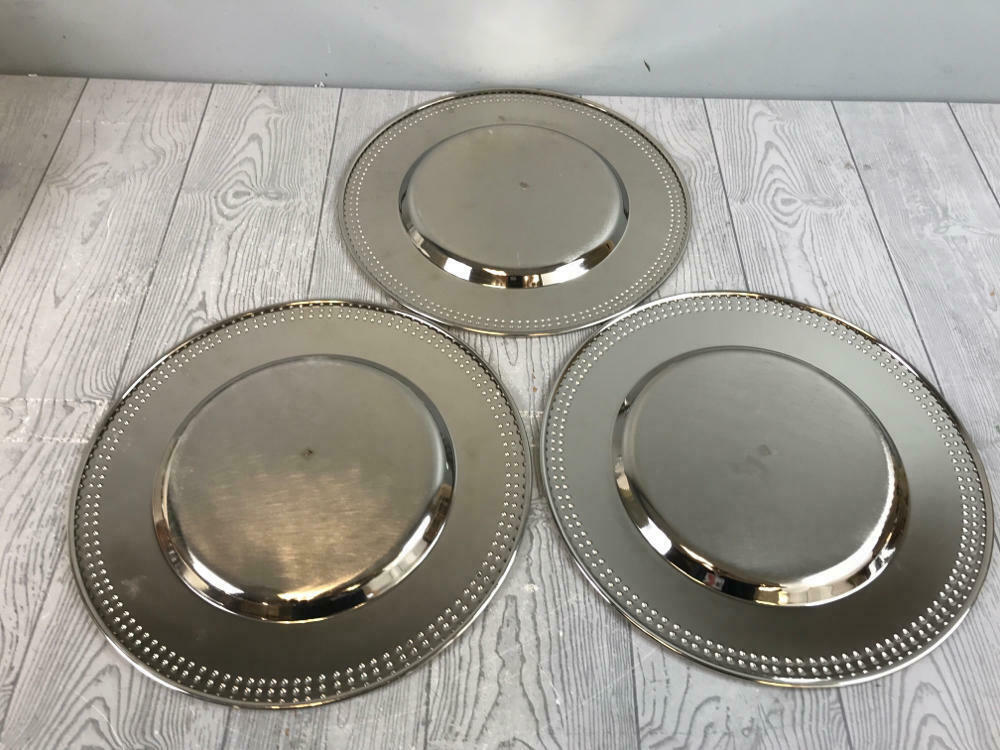 Set of 3 Mikasa Shinny Silver Chaffing Plates - In Original Box - Kitchen Decor - Like New