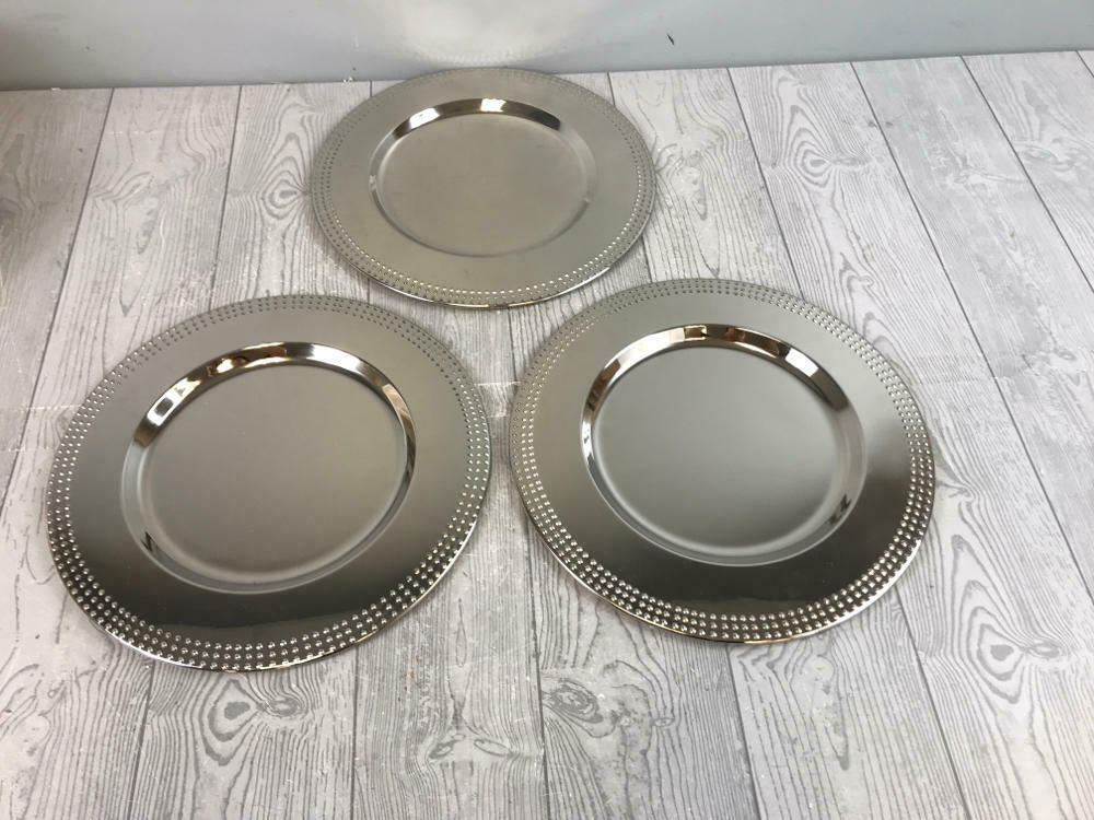 Set of 3 Mikasa Shinny Silver Chaffing Plates - In Original Box - Kitchen Decor - Like New