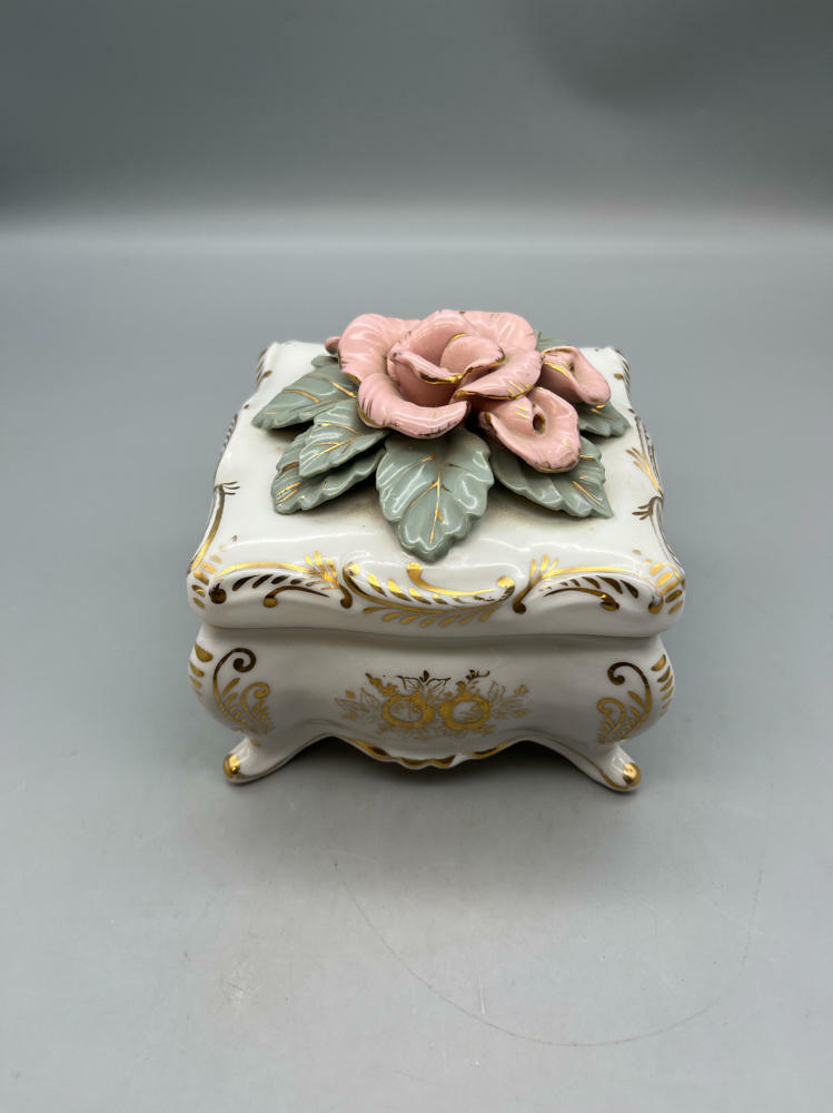 Vintage Trinket Box Stamped Moriyama Occupied Japan Lidded White Porcelain Pink - Good
