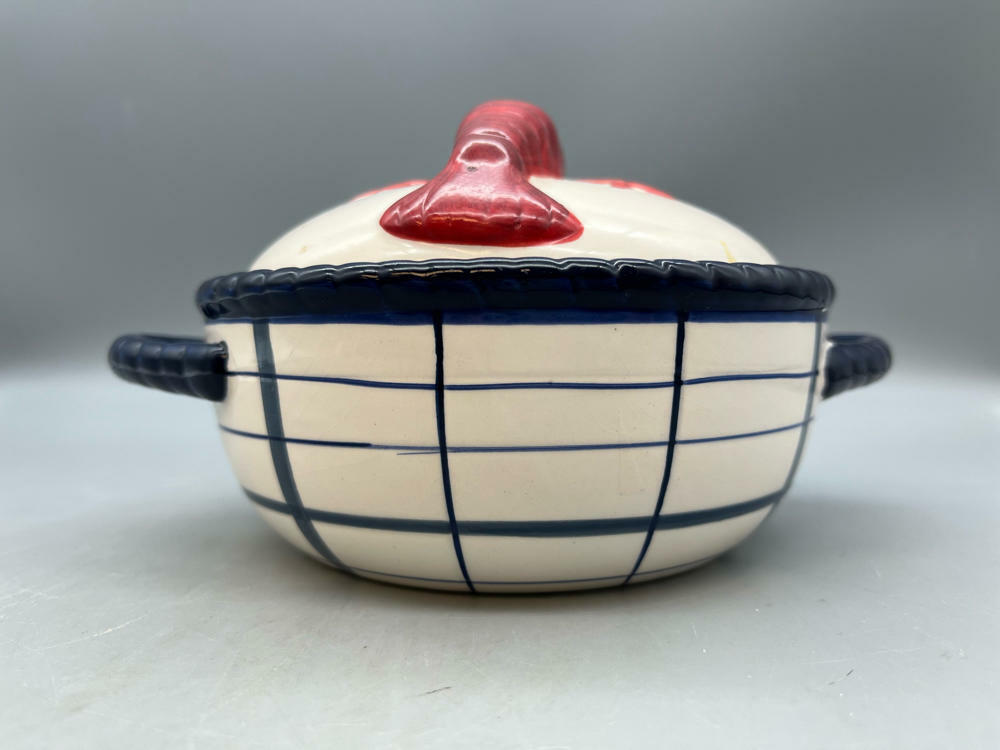 Sweet Olive Designs Lobster a Go-Go Collection by Lisa Levy Covered Serving Dish - Good