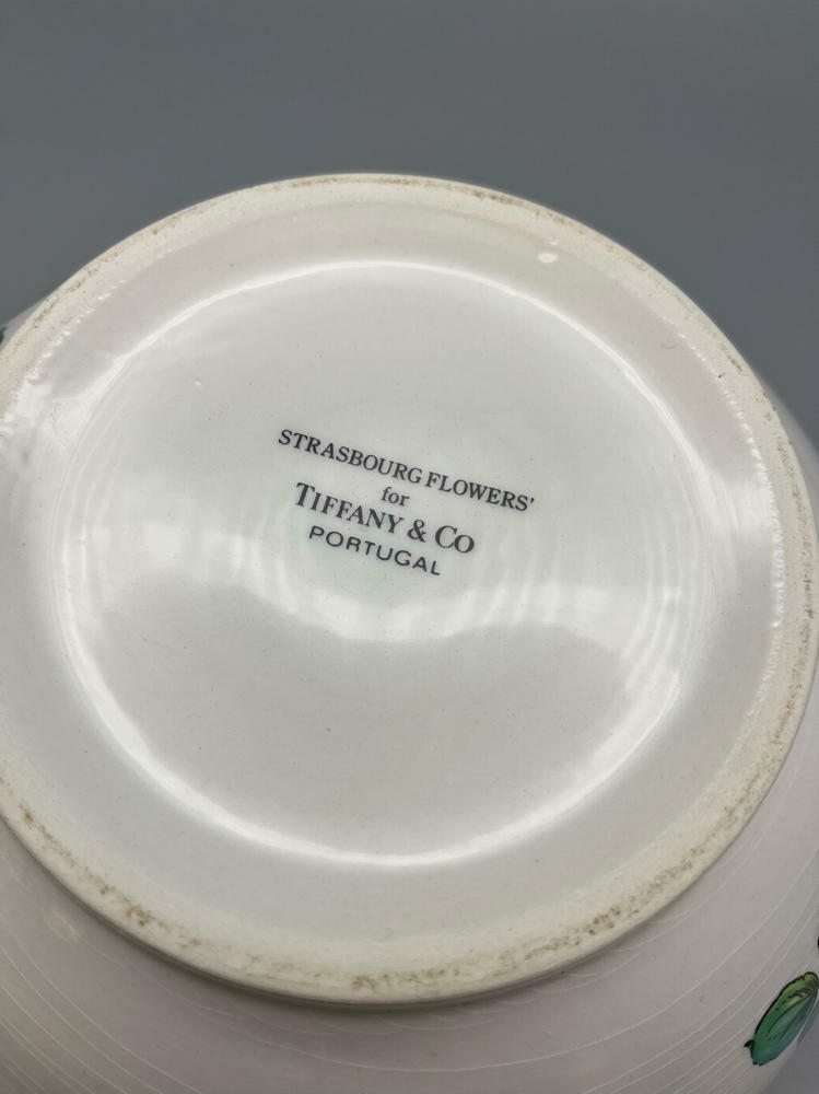 Tiffany & Co. Strasbourg Purple Flowers Porcelain Serving BowlMade in Portugal - Good