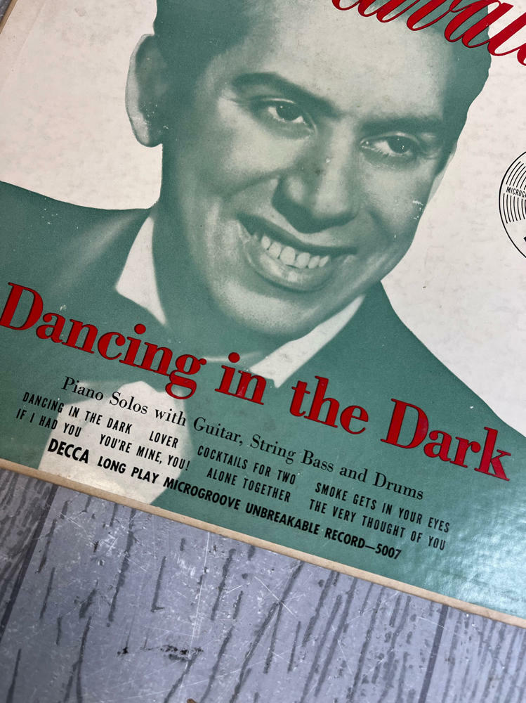 Carmen Cavallaro "Dancing in the Dark" 10" Vinyl LP DECCA DLP-5007 33rpm 1949 - Good