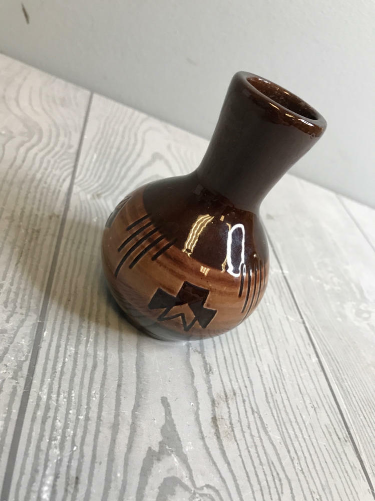 Vintage Native American Sioux Pottery Mini Vase 1980s Ceramic Signed Faith Sury - Good