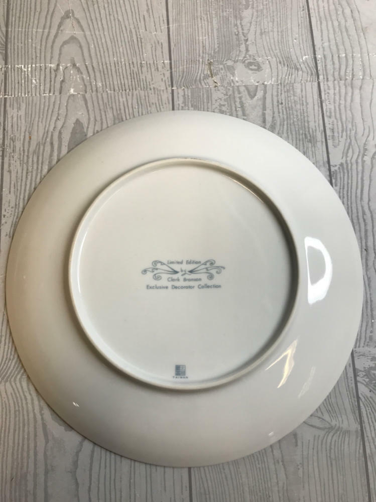 Complete Set of 6 Limited Ed Clark Bronson Wildlife Collectible Ceramic Plates - Good