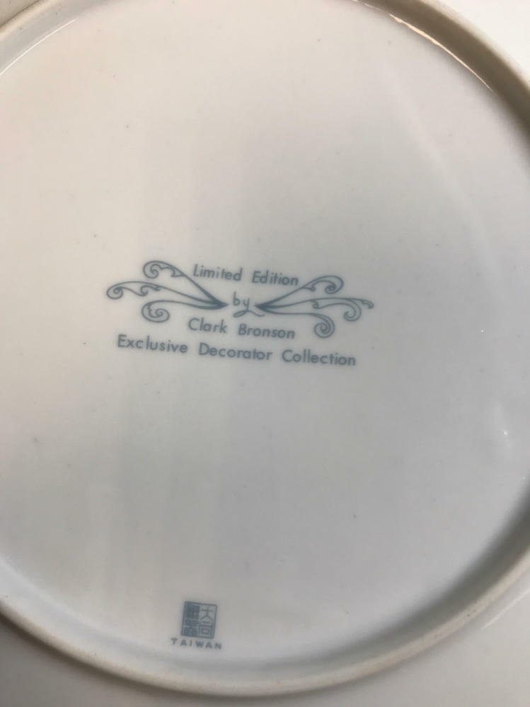 Complete Set of 6 Limited Ed Clark Bronson Wildlife Collectible Ceramic Plates - Good