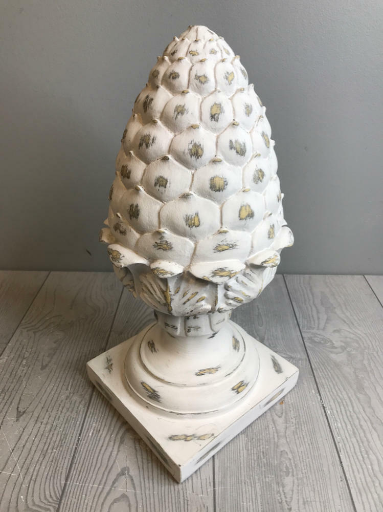 Distressed Wooden Artichoke Indoor/Outdoor Garden Pinecone  Home Decor - Good