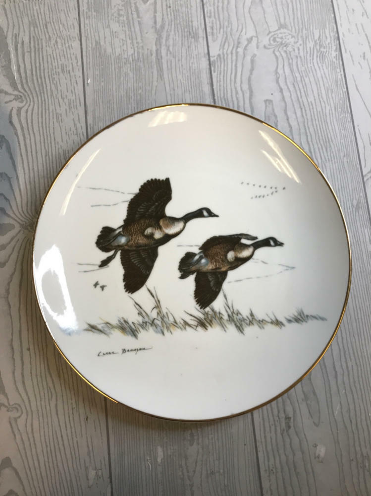 Complete Set of 6 Limited Ed Clark Bronson Wildlife Collectible Ceramic Plates - Good