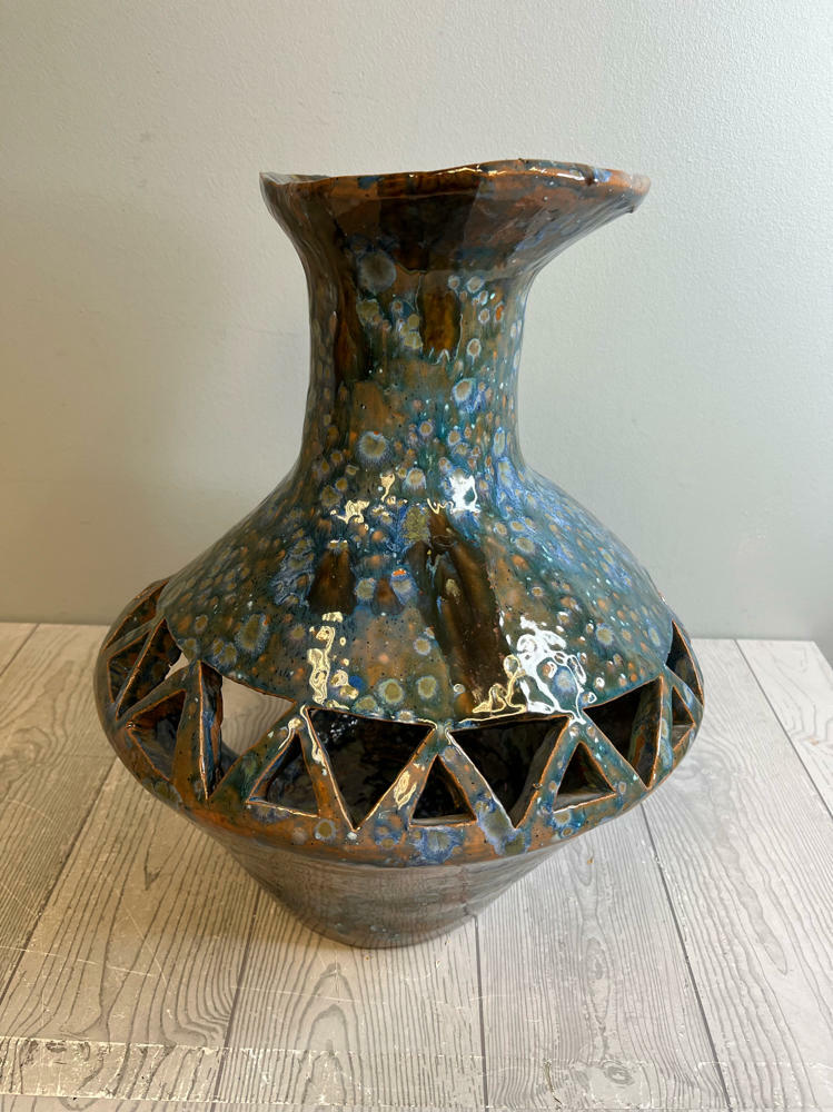 UNIQUE!!! Handcrafted Floating Vase Leon Kula-Like Home Decor Candle Display - Good