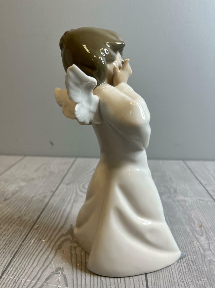 Vintage Lladro Mime Mimico Angel Figurine Retired #4959 Dark Hair Wings Gown - Good