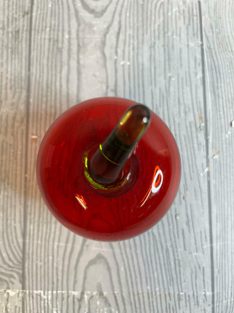 Viking Like Hand Blown Art Glass Red Apple Green Stem Crystal Fruit Paperweight - Good