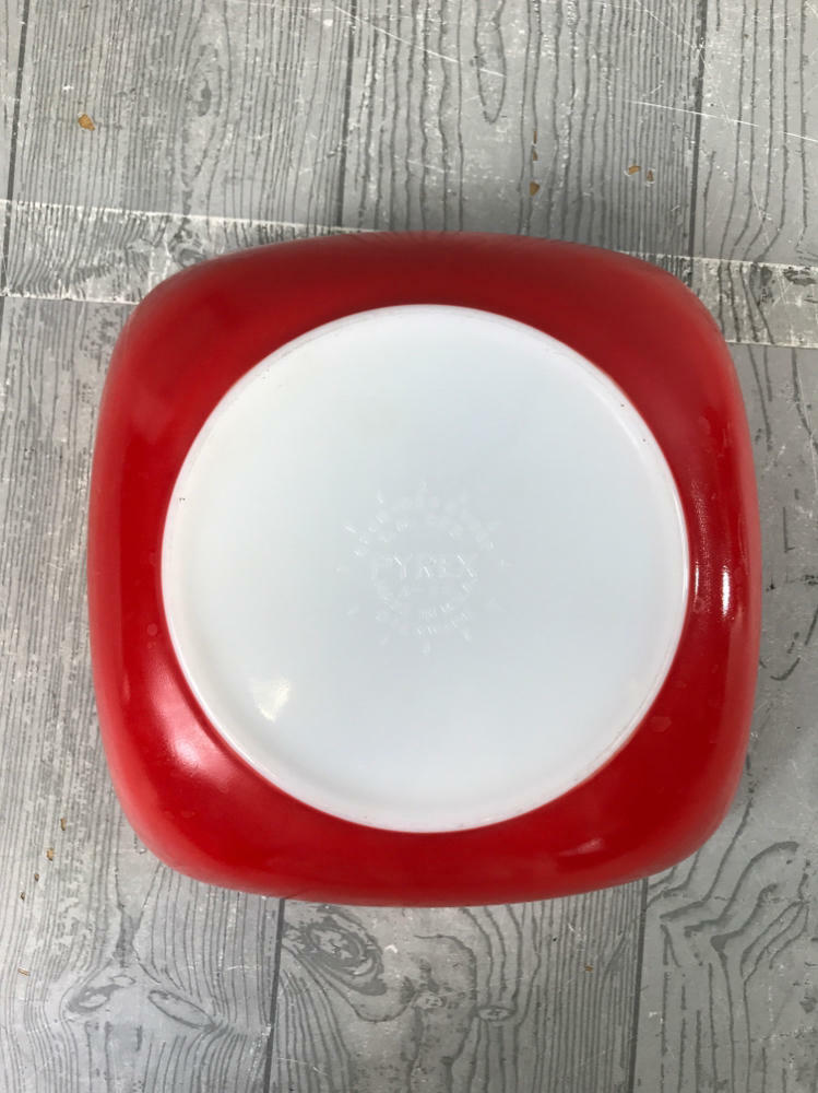 Set of 5 Vintage Pyrex Red Square Bowls - 1 Large 2.5 Qt - 4 Small 12 Oz Bowls - Good