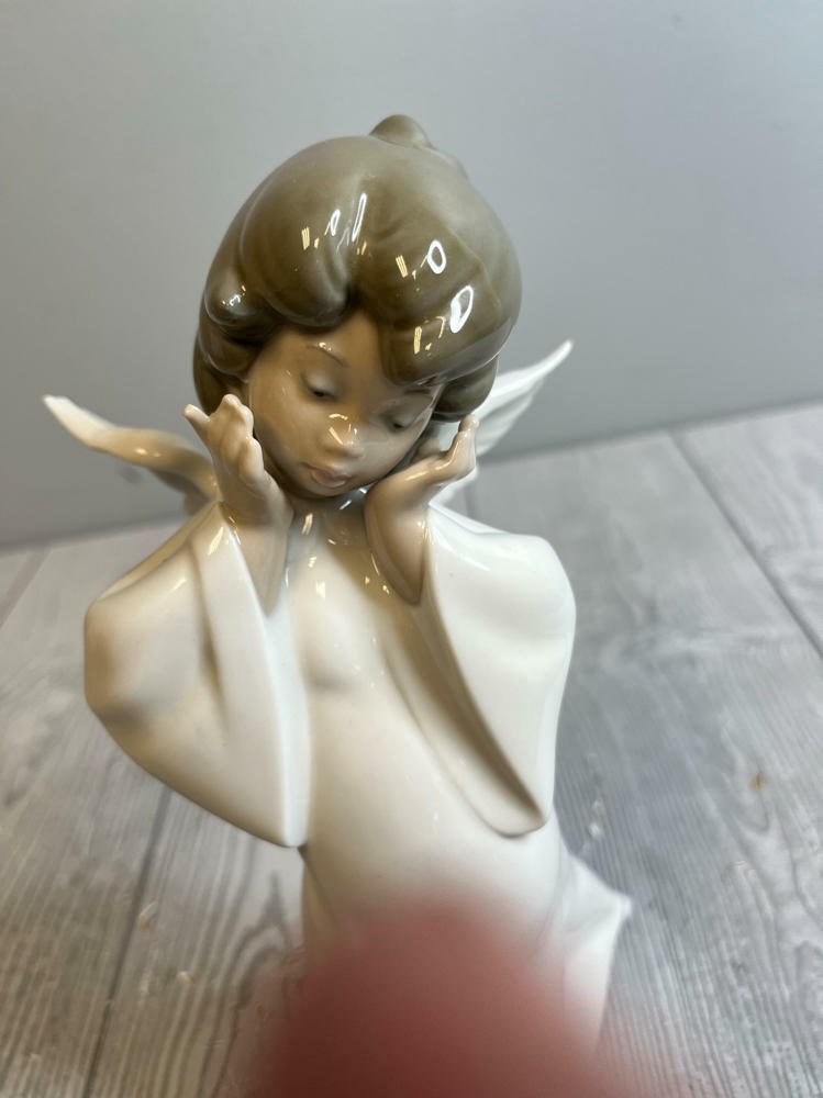 Vintage Lladro Mime Mimico Angel Figurine Retired #4959 Dark Hair Wings Gown - Good