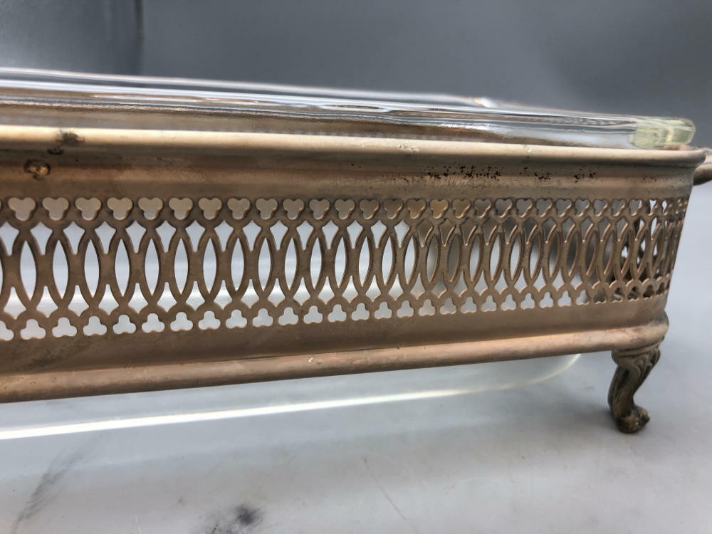 PYREX PLATE W SILVER HOLDER BREAD OR MEAT LOAF GLASS DISH - 1 1/2 Qt Dish - Good