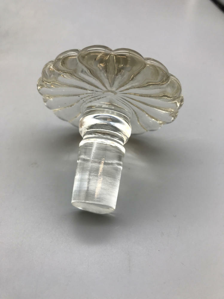 Vintage 1776 - 1976 Clear Glass Bicentennial Etched EAGLE STAR DECANTER - Good