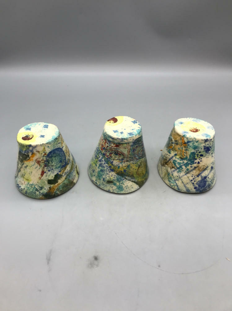 Set of 3 Beautiful Hand Painted Japanese Tea Cups - Home/ Kitchen Decor - Signed - Very Good