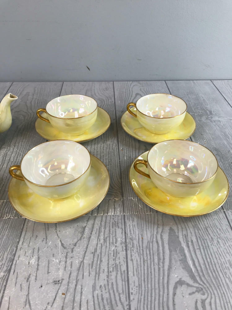 Set of 12 Yellow & White Iridescent Tea Set - 7 Saucers, 4 Cups, 1 Tea Pot - Good