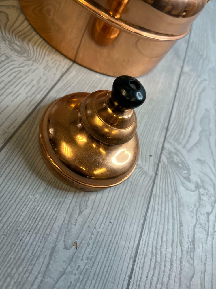Vintage Cooks Club Copper Whistling Tea Kettle Black Handle Classic Design - Good
