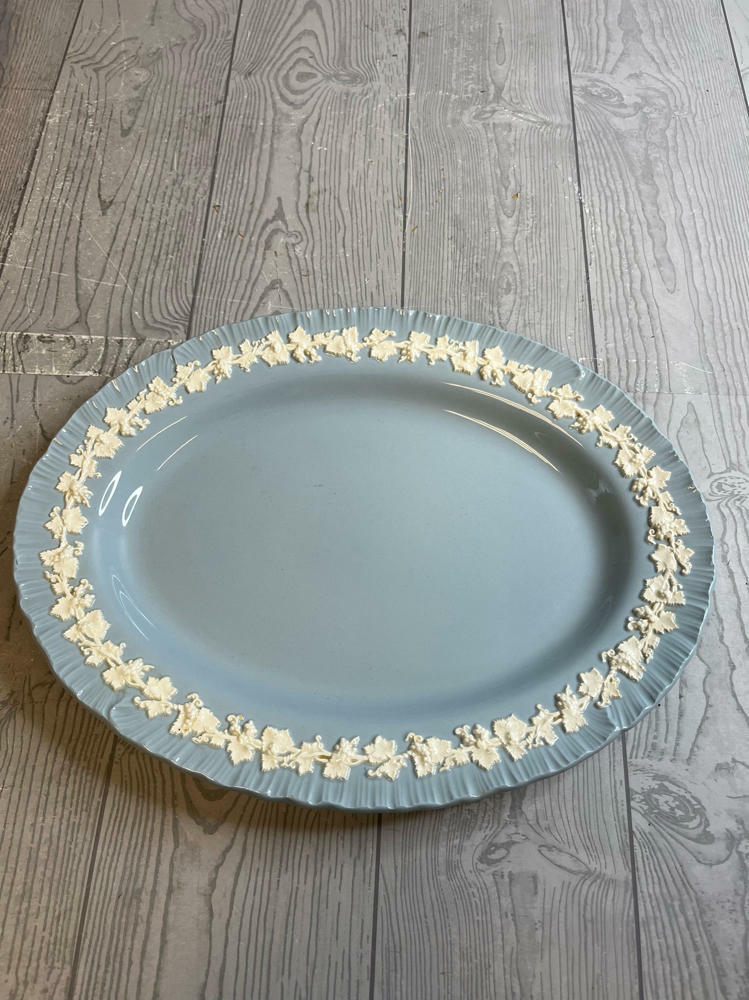 Wedgwood Queensware High Gloss Blue Serving Tray with White Floral Trim - Good