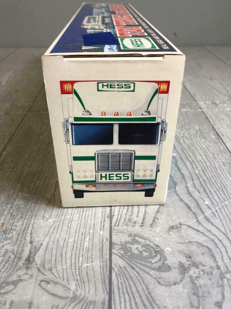 1997 HESS GASOLINE TOY TRUCK AND RACERS PROMOTIONAL TOY - In Original Box - Like New