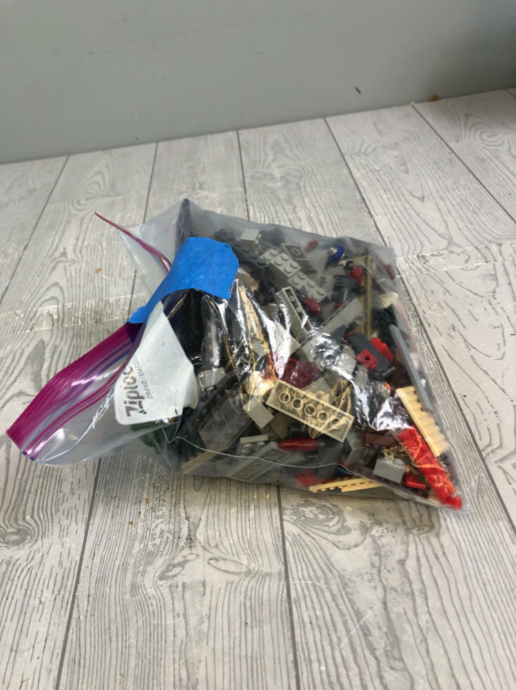 2 Pound Lot of Multicolor Mixed Matched Lego Blocks and Pieces - Building Toys