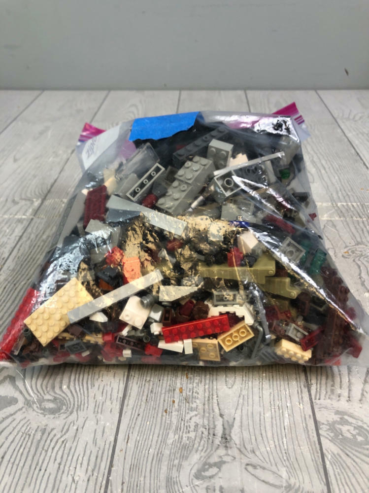 2 Pound Lot of Multicolor Mixed Matched Lego Blocks and Pieces - Building Toys