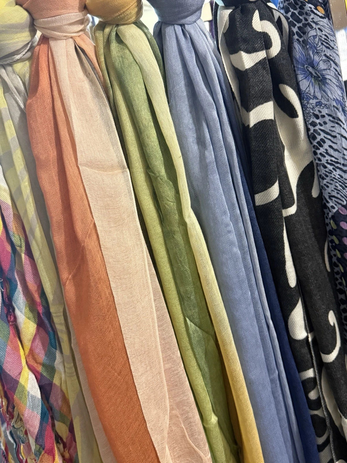 Lot of 25 NEW Scarves Mixed, Acetate, Polyester, Variety Colors & Sizes