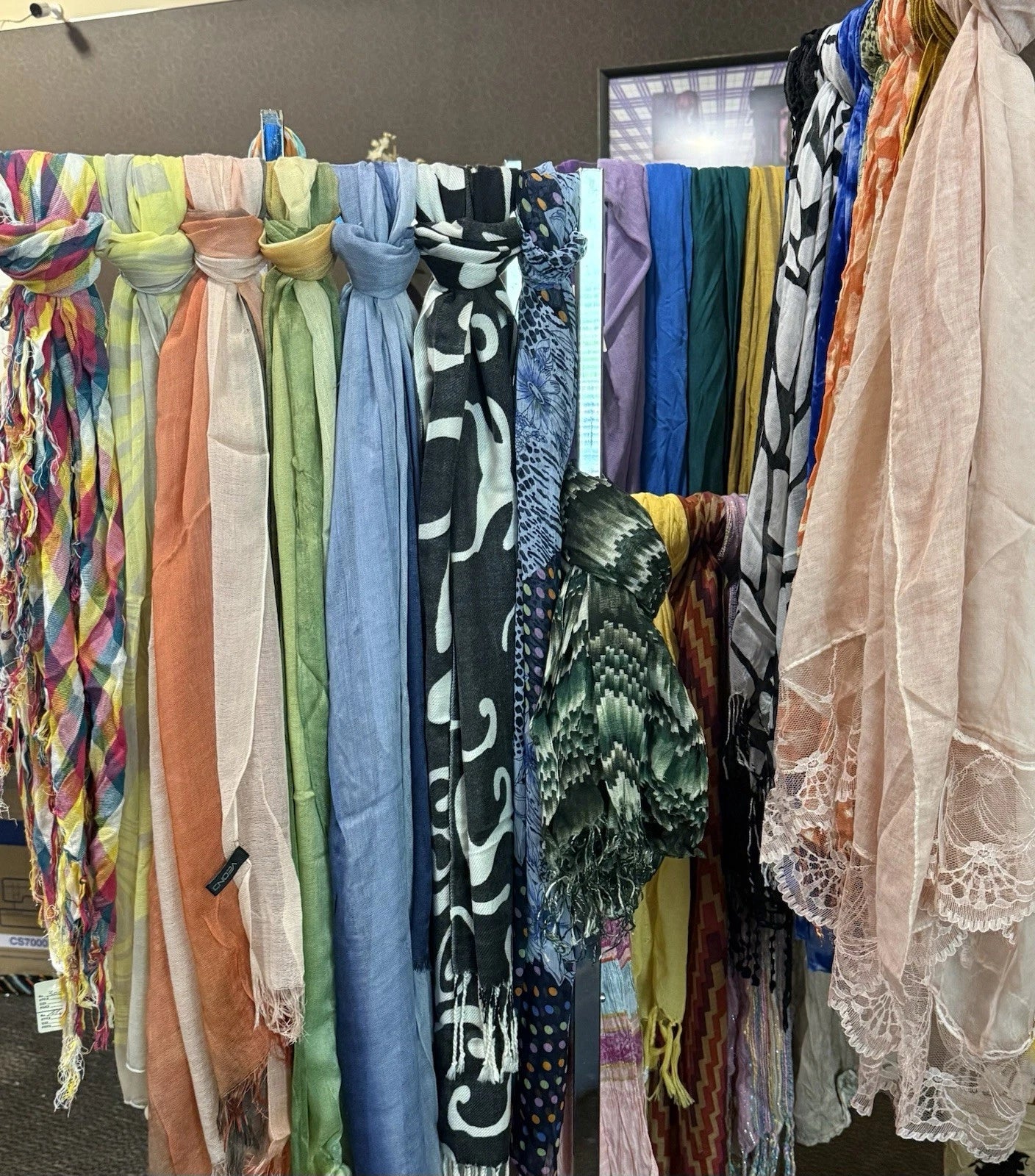 Lot of 25 NEW Scarves Mixed, Acetate, Polyester, Variety Colors & Sizes