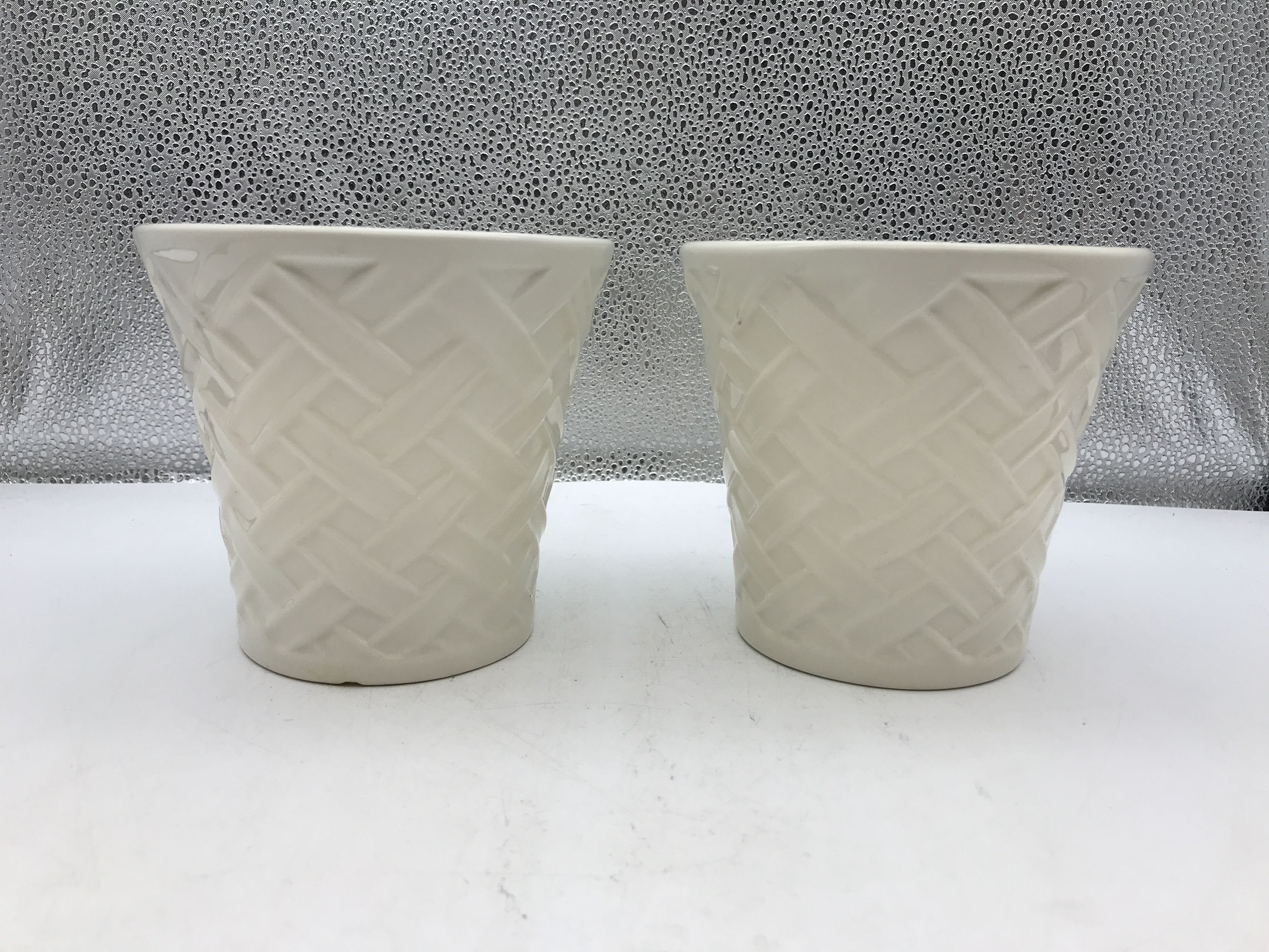 Bath & Body Works Ceramic Cream Colored Basketweave Design Small Planters
