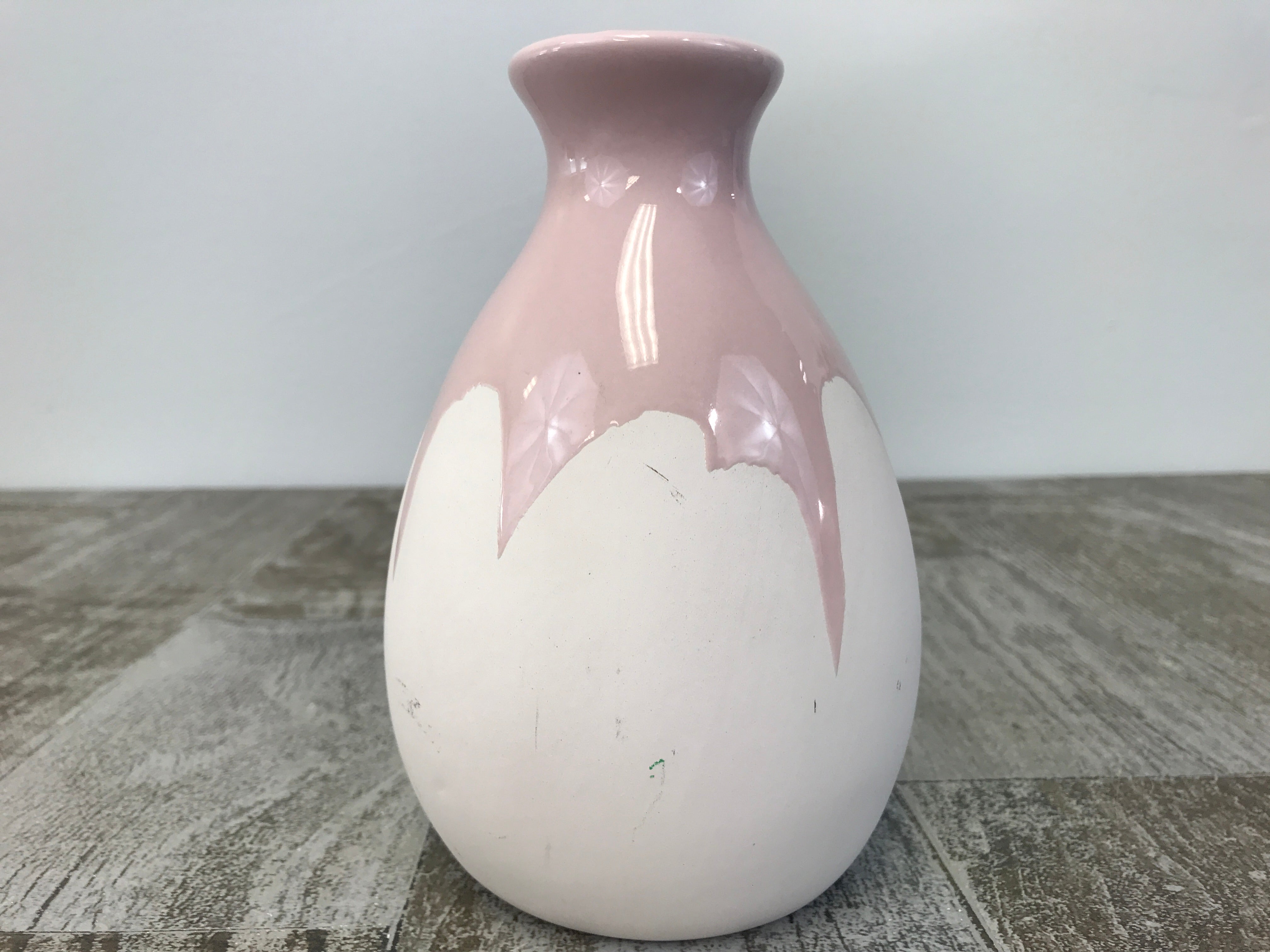 Isaac Mizrahi Xo Sienna Ceramic Accent Vase Pink Drip And White Matte 6.5"