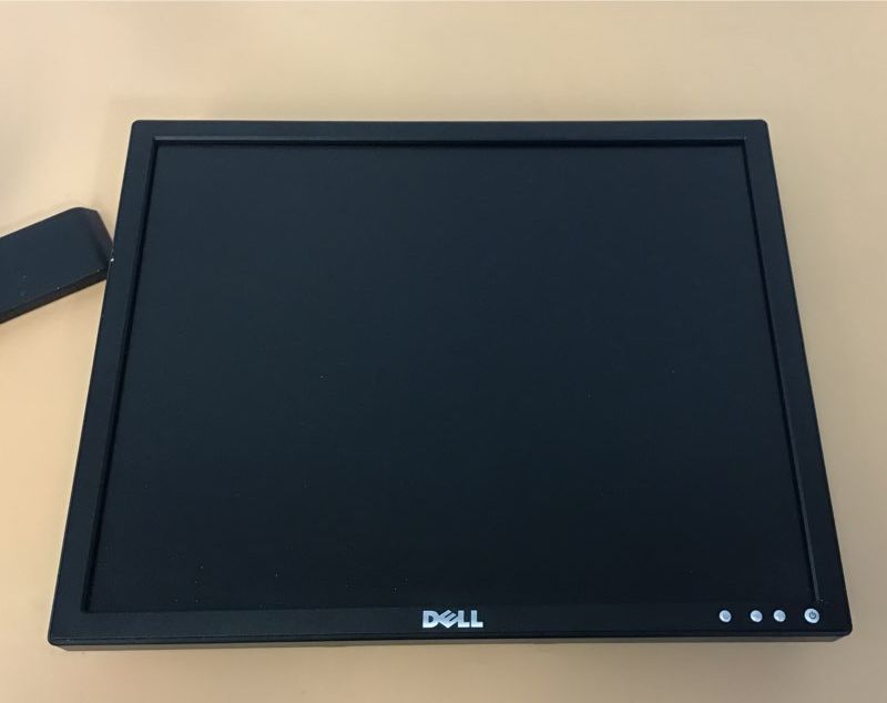 Dell computer Monitor year 2008 with stand - in box