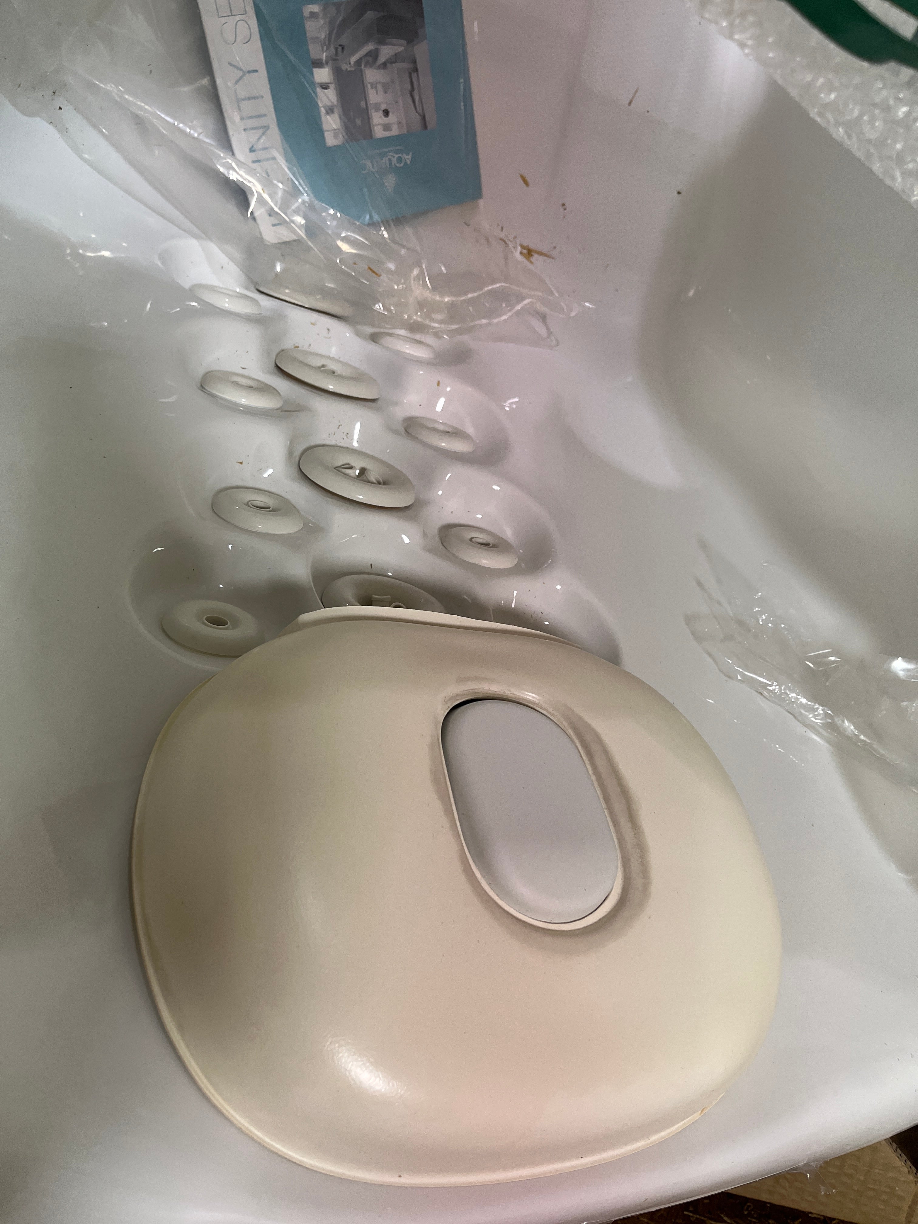 Aquatic Infinity 7 Oval Drop-In Air Bath/Whirlpool Bathtub with Heater in White